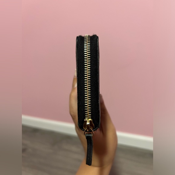 Gucci Wallet - Picture 3 of 11